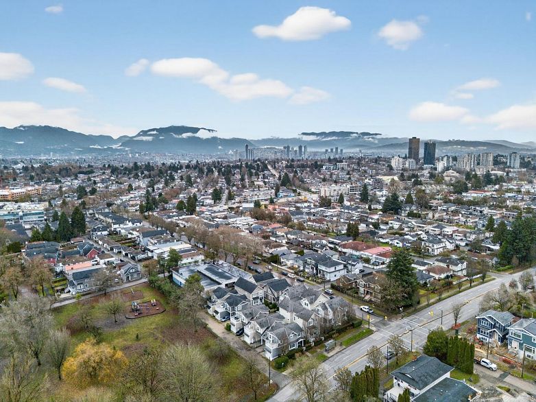 5685 Killarney Street