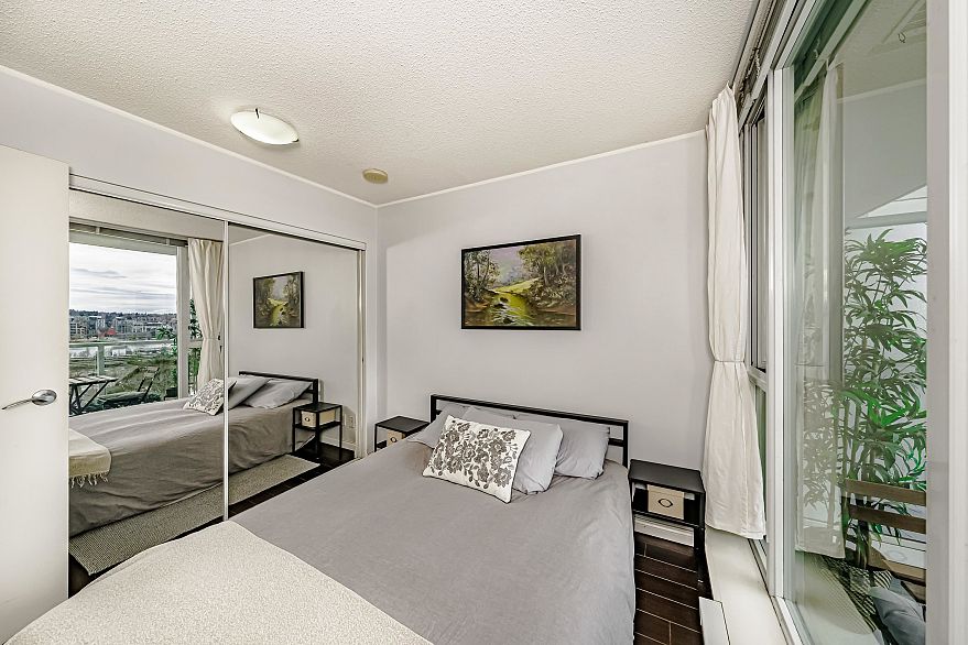 1201 550 Taylor Street