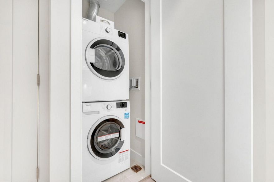 802 6138 Birney Avenue