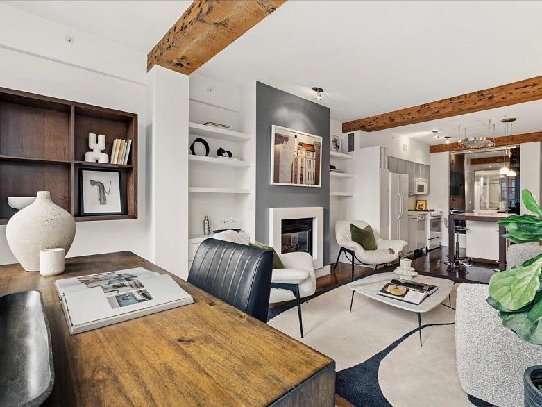 301 1275 Hamilton Street