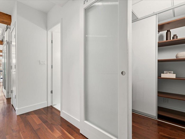 301 1275 Hamilton Street