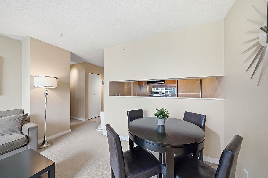 1903 1288 W Georgia Street