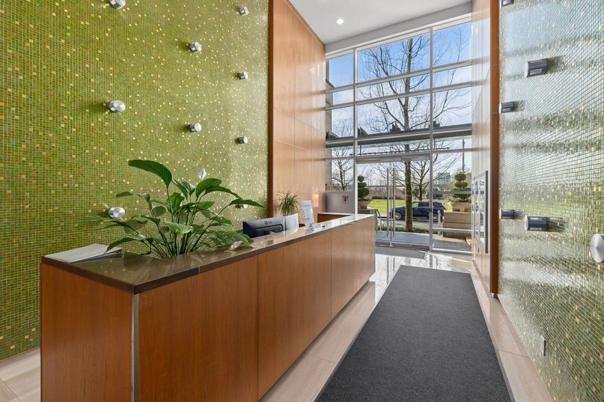 406 1616 Columbia Street