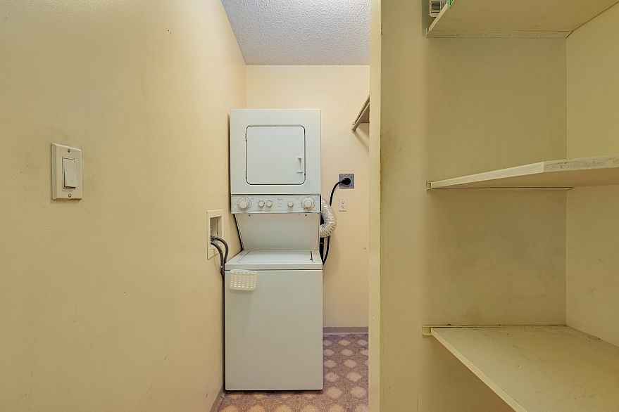 304 2256 W 7th Avenue