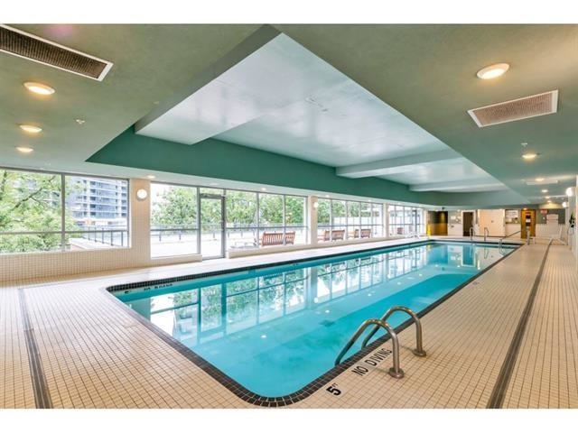 2201 939 Expo Boulevard