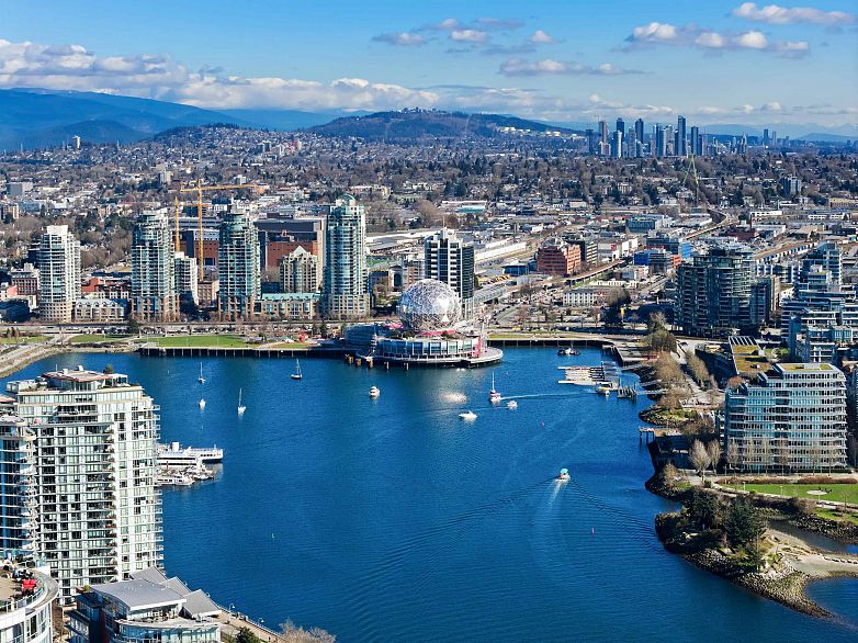 607 821 Cambie Street