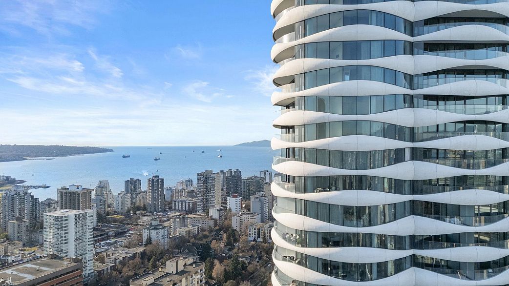 4503 1033 Nelson Street