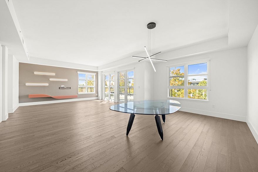 504 6168 East Boulevard