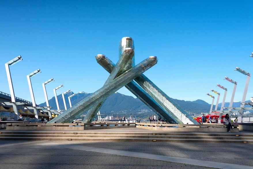 4205 1151 W Georgia Street