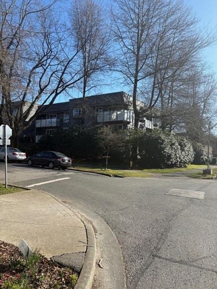 205 2328 Oxford Street