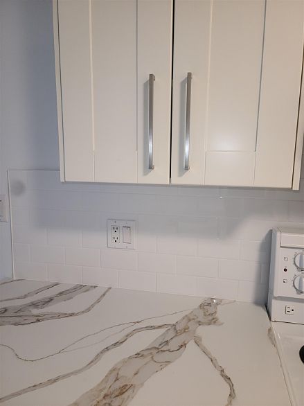 104 2255 Eton Street