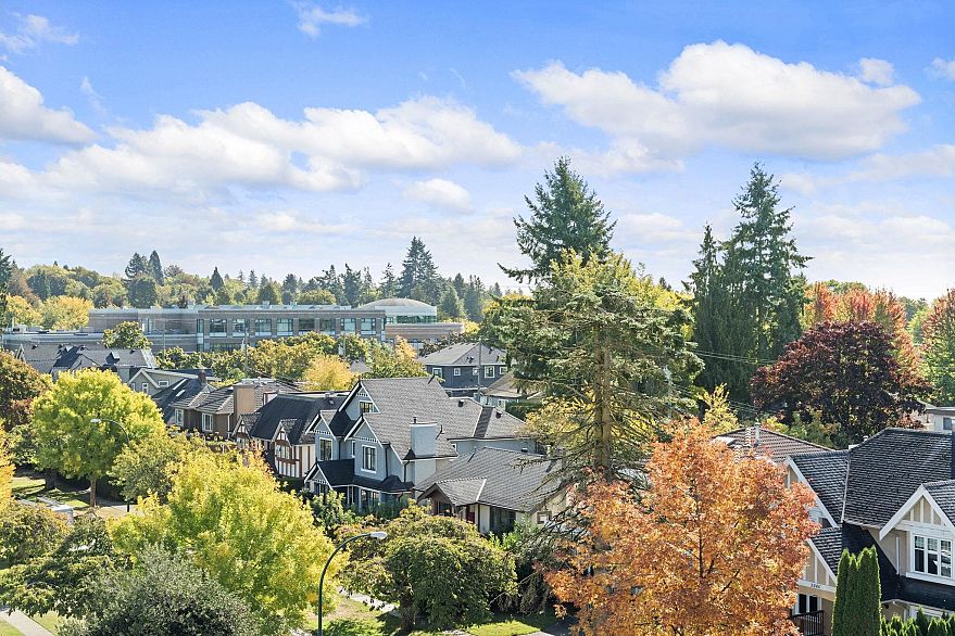 504 6168 East Boulevard