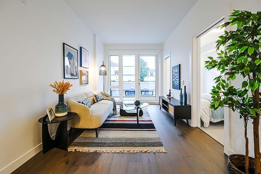 303 6859 Cambie Street