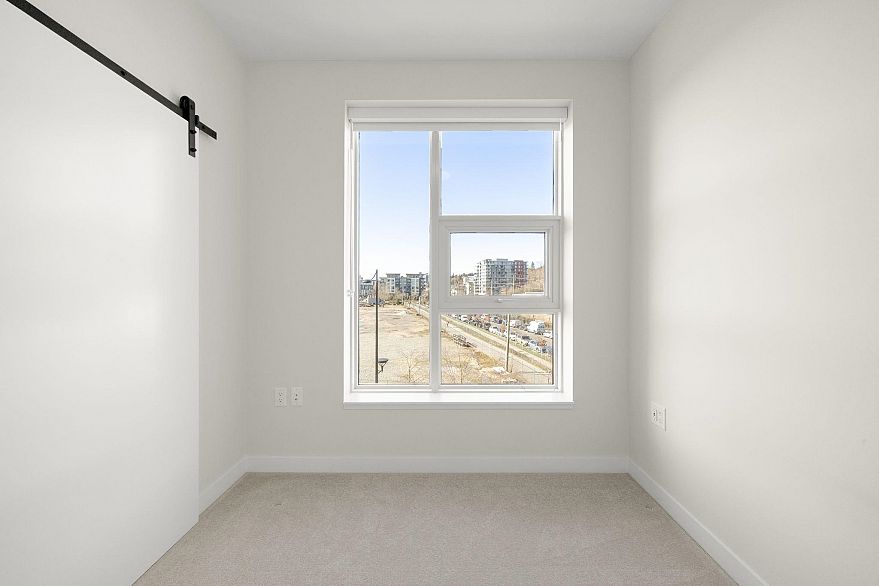 313 3430 E Kent Avenue South Avenue