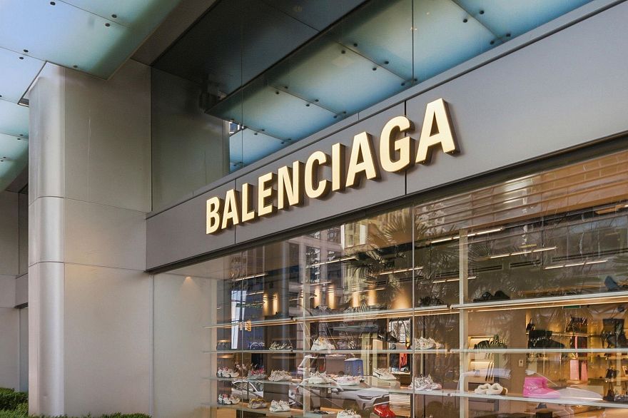 1903 1288 W Georgia Street