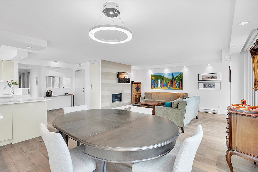 1002 1566 W 13th Avenue