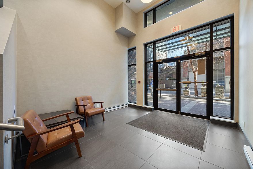 1801 1088 Richards Street