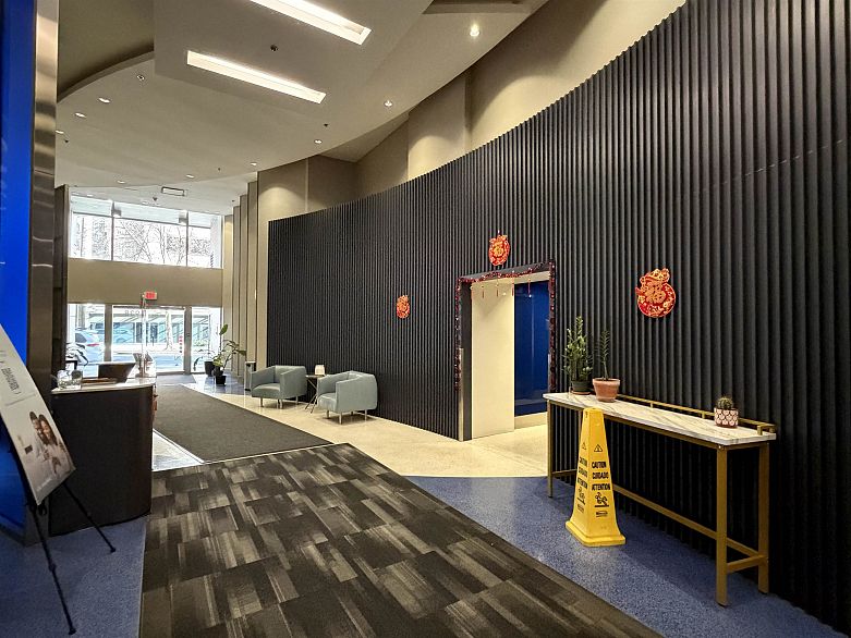 1525 938 Smithe Street