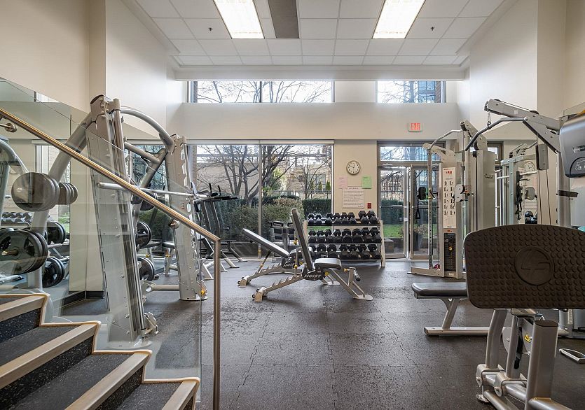 1202 1188 Richards Street