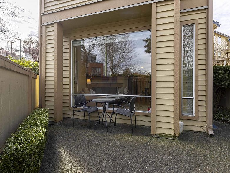 103 1100 W 7th Avenue