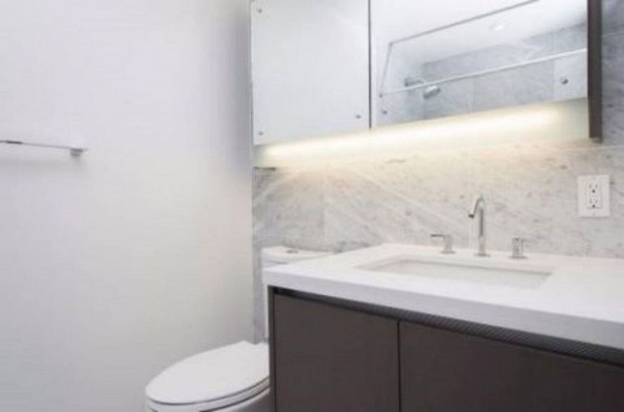 1126 68 SMITHE STREET, Vancouver BC V6B 0P3