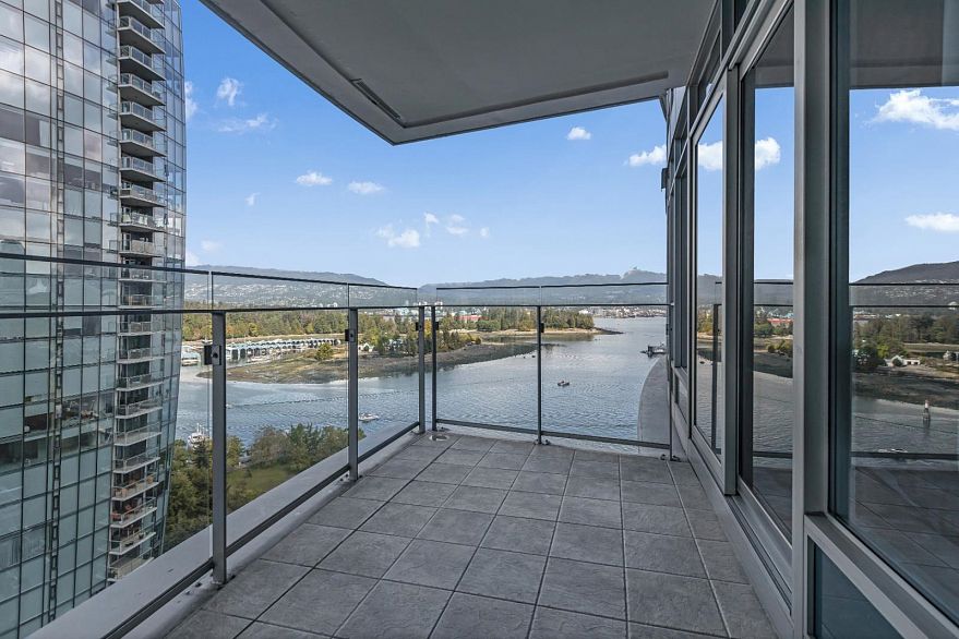 1804 1233 W Cordova Street