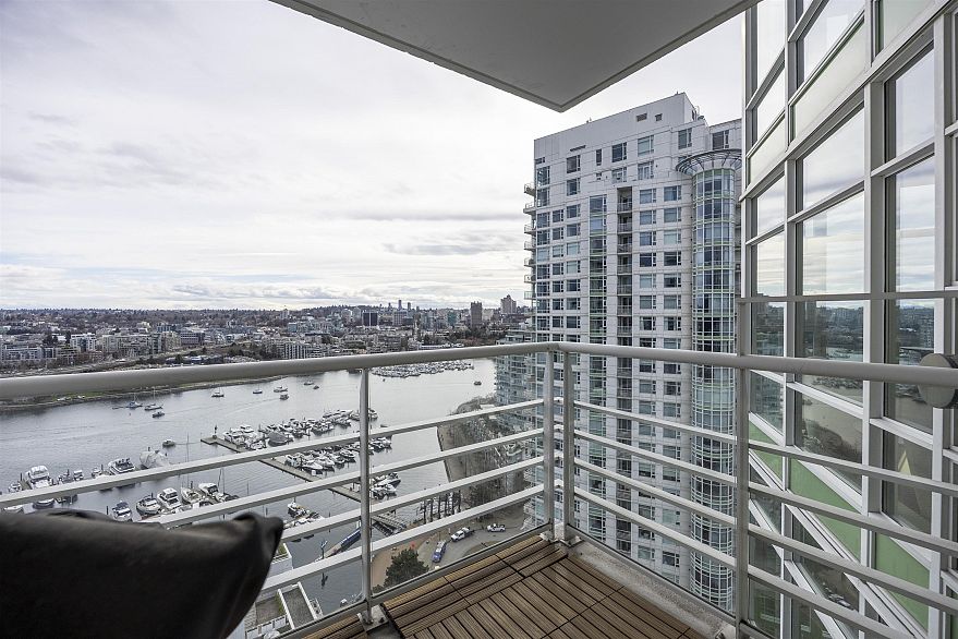 2907 198 Aquarius Mews