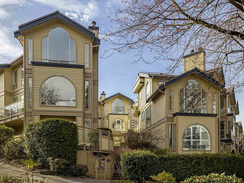 103 1100 W 7th Avenue