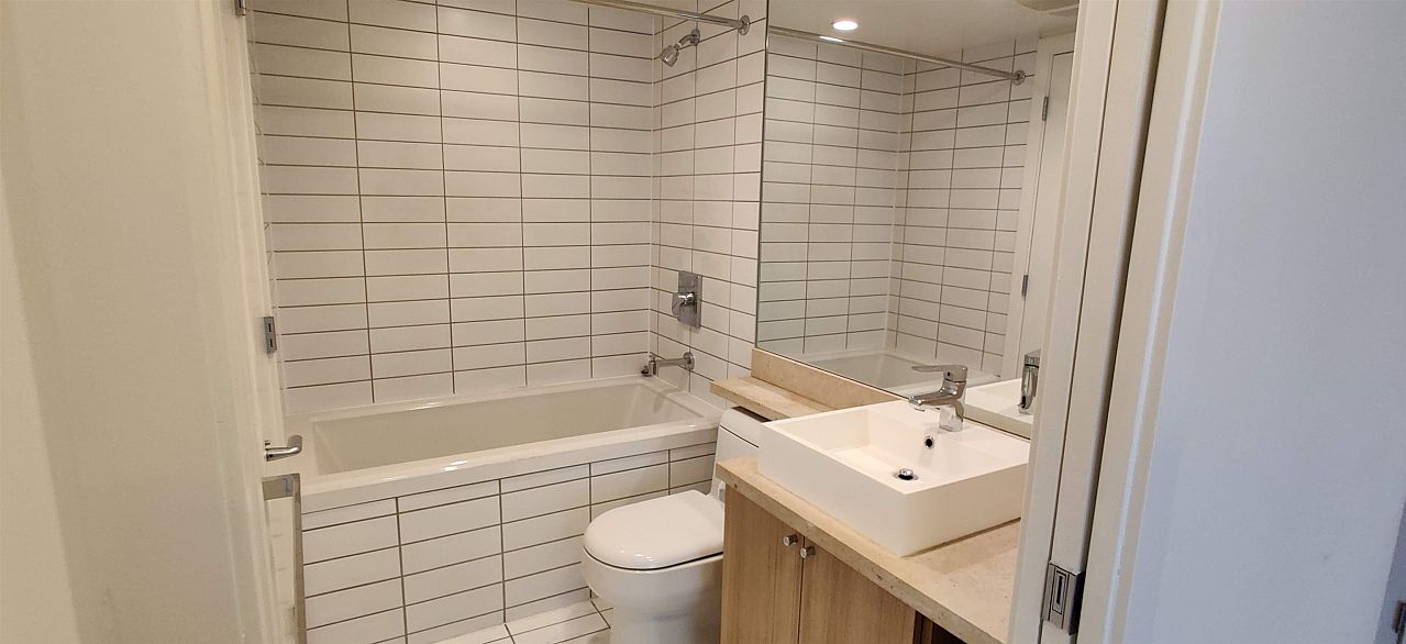 707 4815 Eldorado Mews