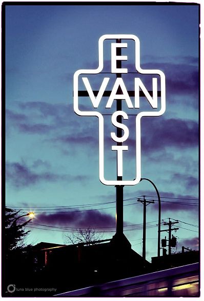 215 830 E 7th Avenue