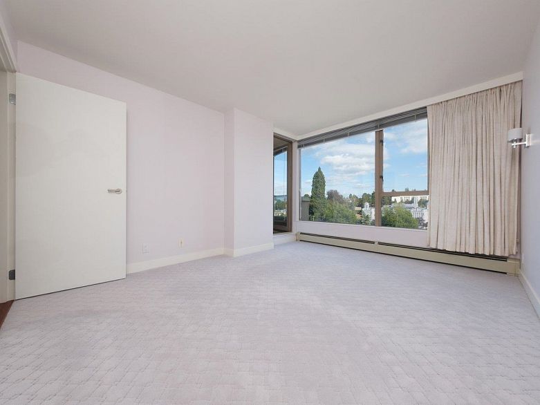 802 2108 W 38th Avenue