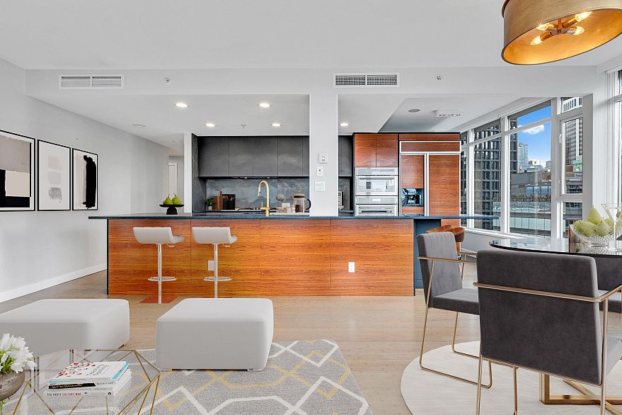 1804 1233 W Cordova Street