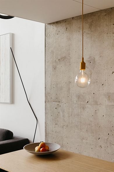 405 289 Alexander Street