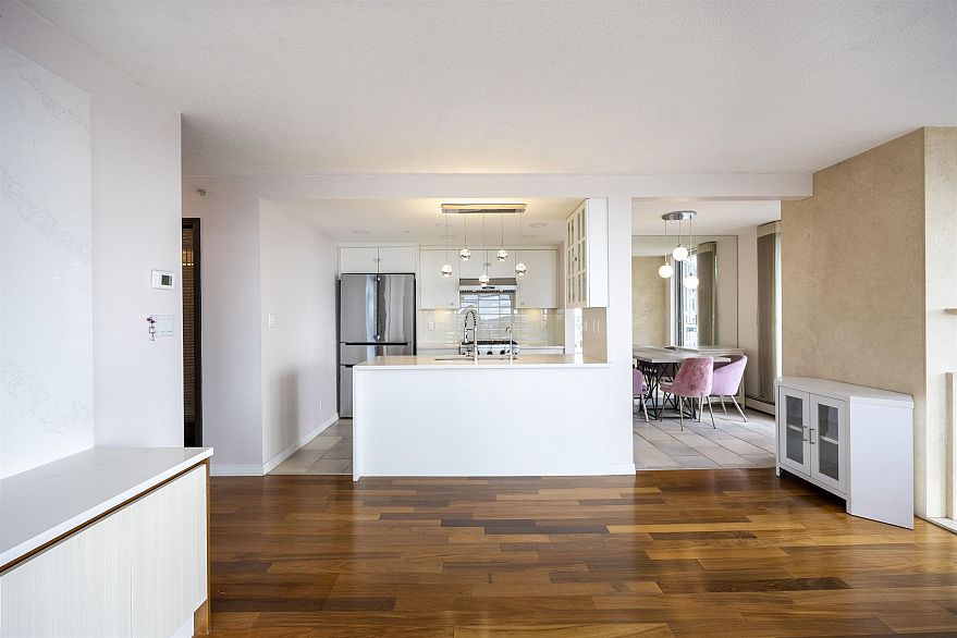 2907 198 Aquarius Mews