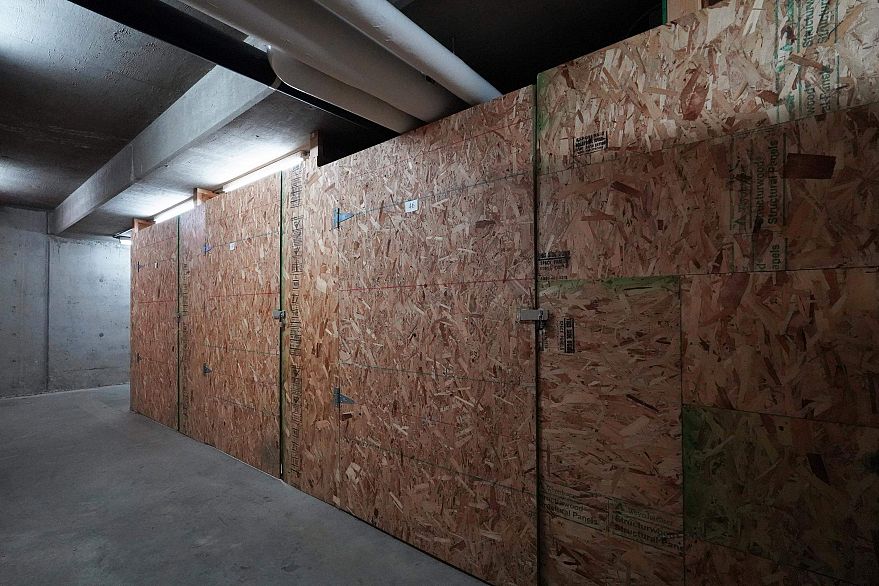 302 8420 Jellicoe Street