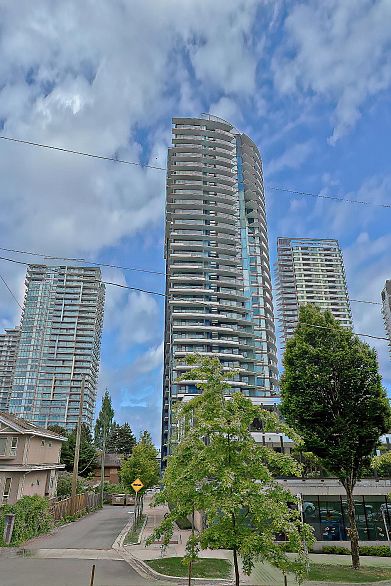 2605 8189 Cambie Street