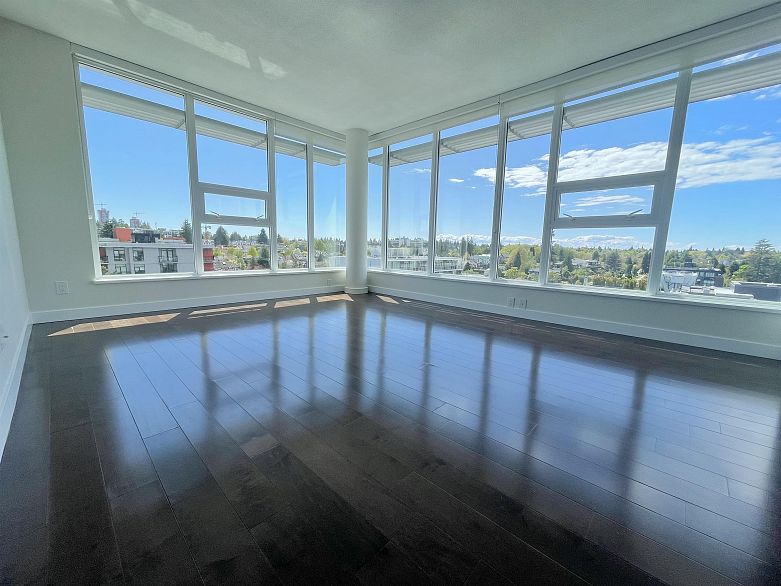 902 4083 Cambie Street