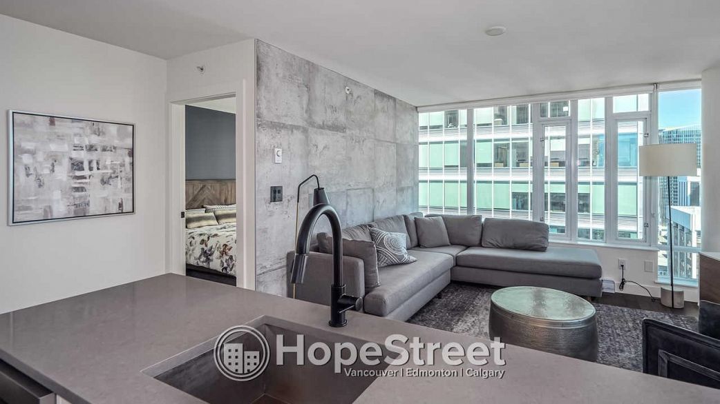 2207 610 GRANVILLE STREET, Vancouver BC V6C 3J3