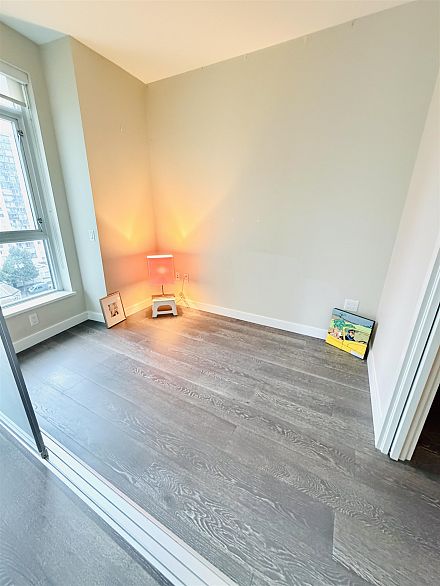 1103 1221 Bidwell Street