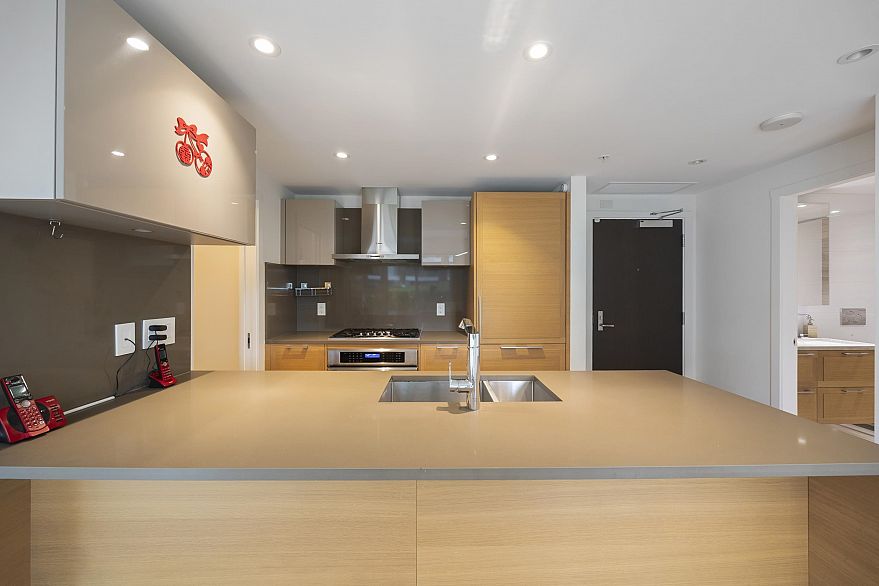 210 7128 Adera Street