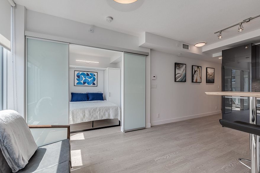 1207 1283 HOWE STREET, Vancouver BC V6Z 1C1