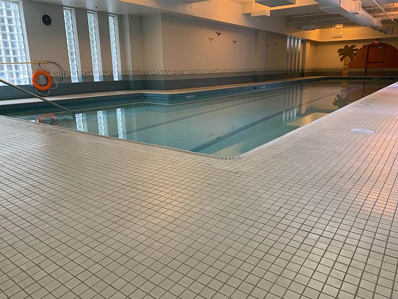 1606 909 Burrard Street