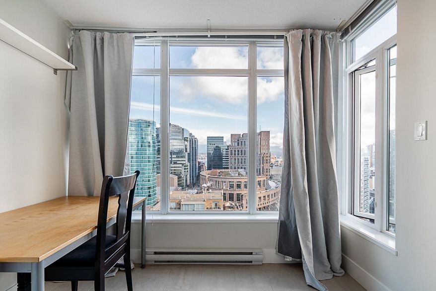 2504 888 Homer Street