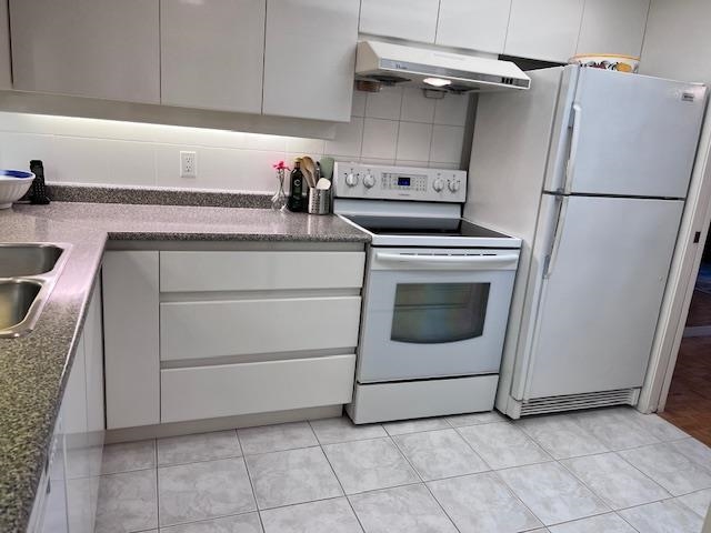 512 4900 Cartier Street