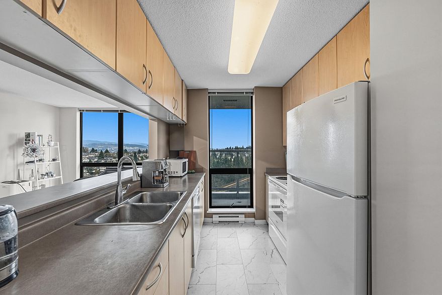 1703 3663 Crowley Drive