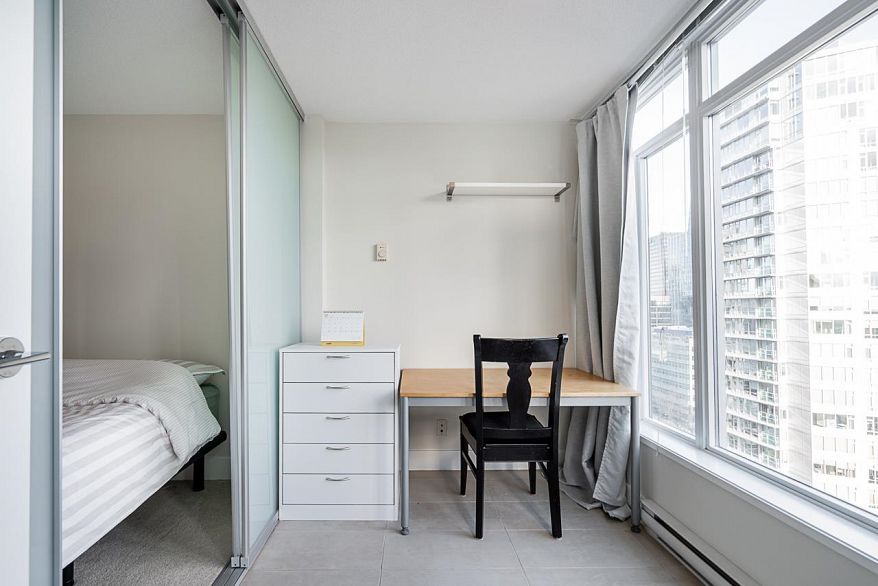 2504 888 Homer Street