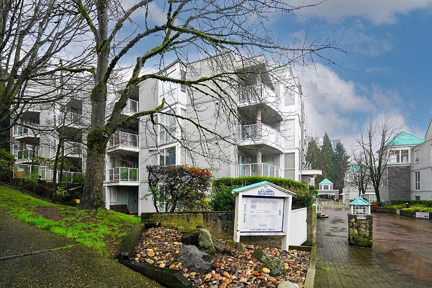 302 8420 Jellicoe Street