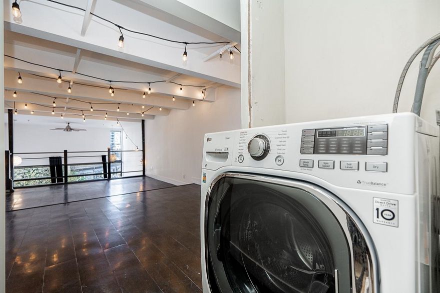 202 1850 Lorne Street