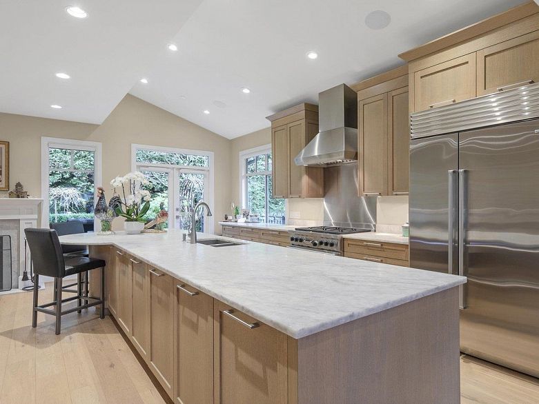 28 5650 Hampton Place