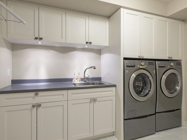 28 5650 Hampton Place